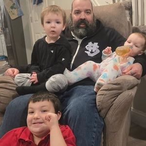 Meet your Posher, Joel